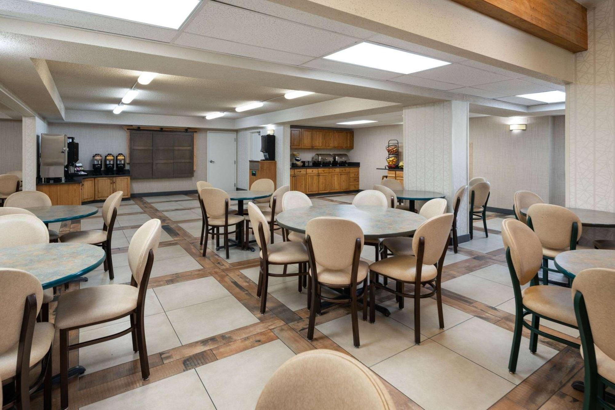Days Inn & Suites By Wyndham Bozeman Exteriér fotografie