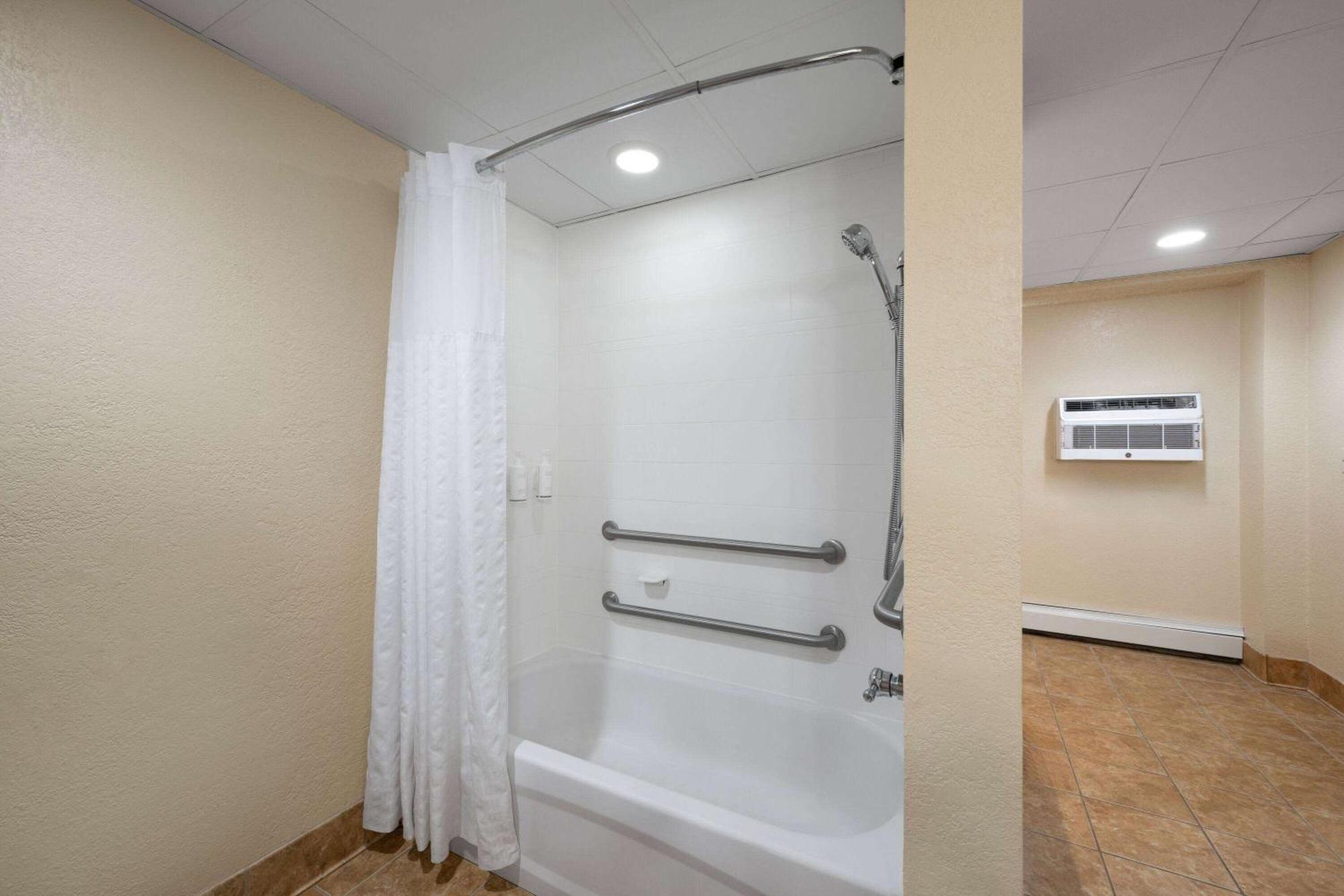 Days Inn & Suites By Wyndham Bozeman Exteriér fotografie